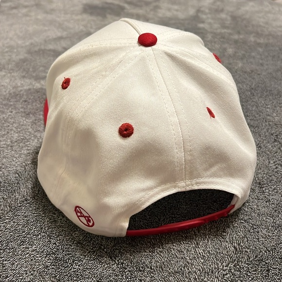 RED MAMA X™ BASEBALL CAP - Picture 6 of 7